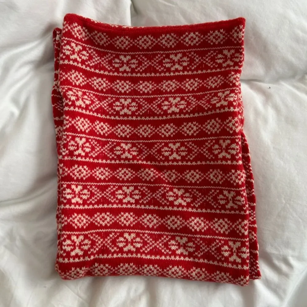 GAP Fairisle Infinity Wool Scarf Winter Holiday Knit Unisex